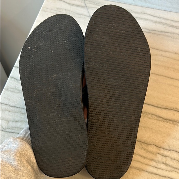 Rainbow Men's Black Flip Flops - Picture 3 of 3